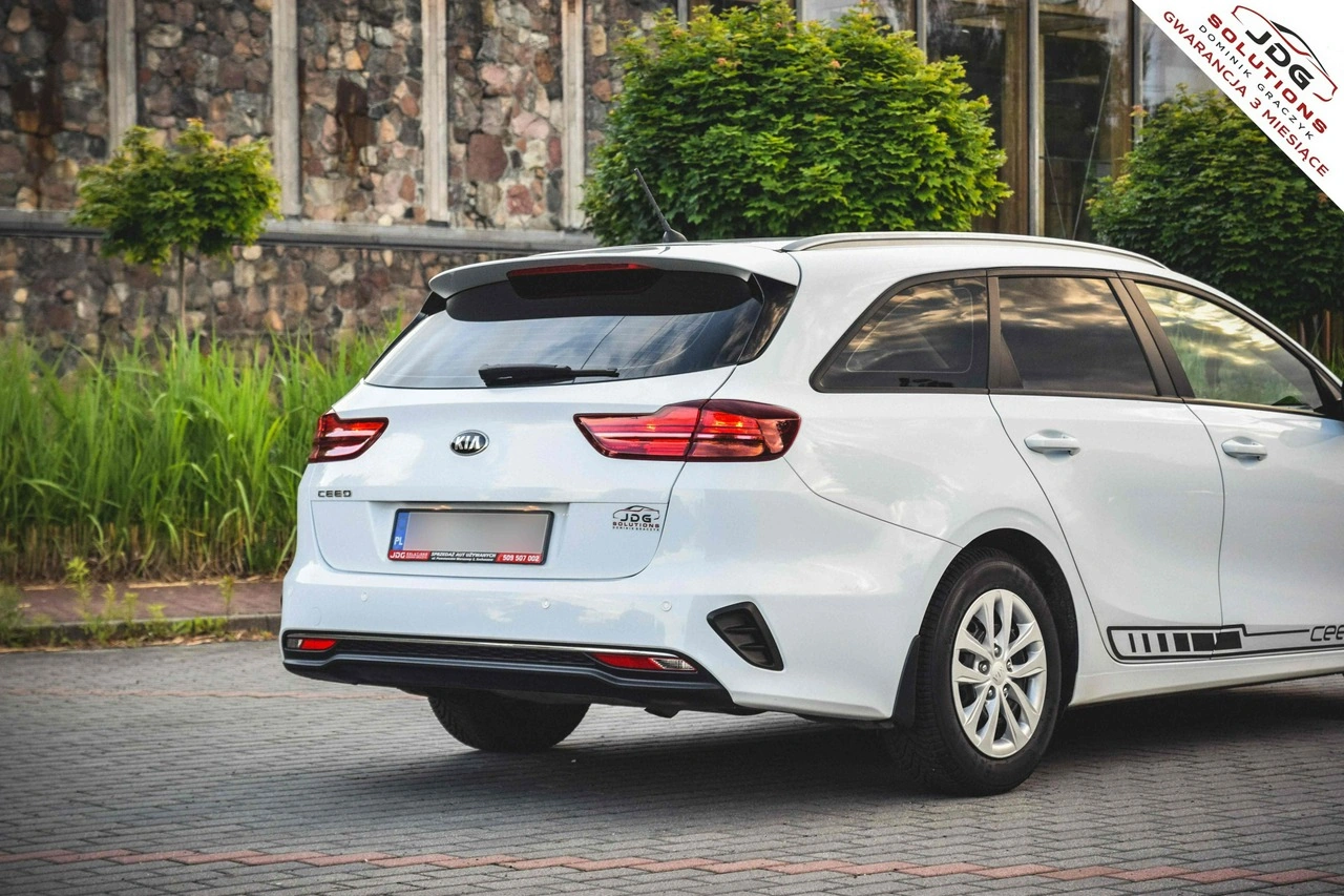 Kia Ceed - Zdjęcie 11