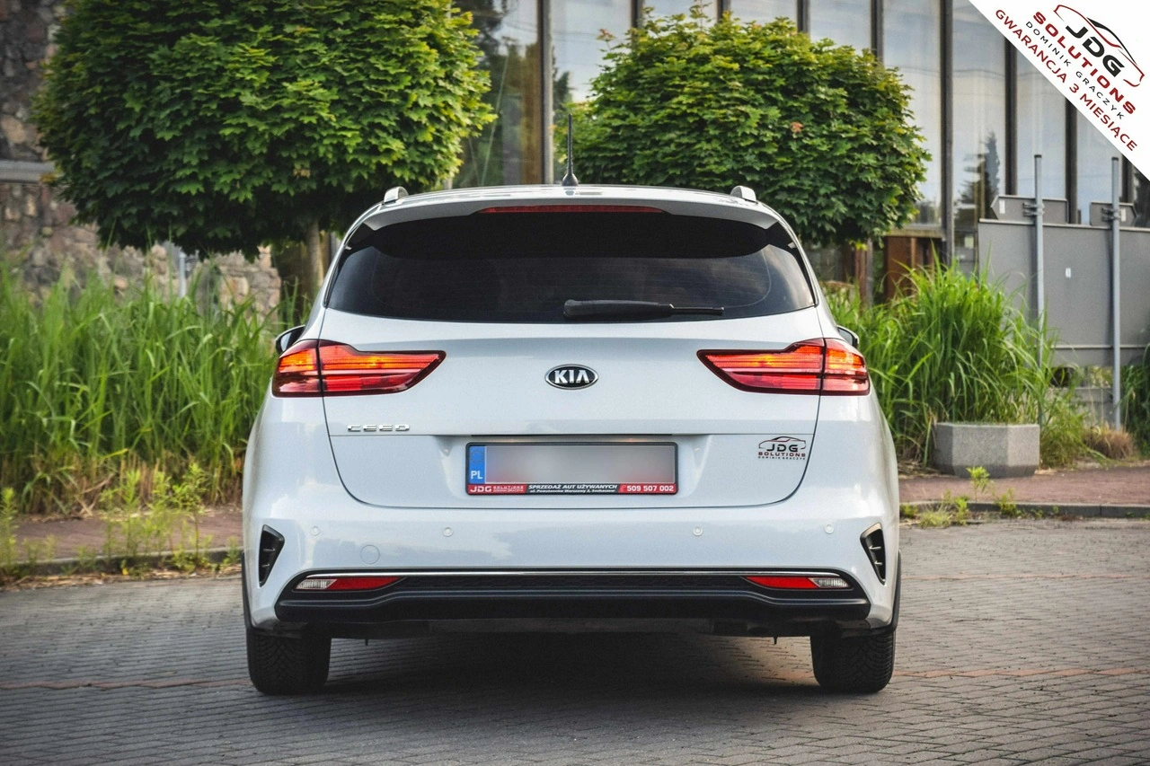 Kia Ceed - Zdjęcie 13