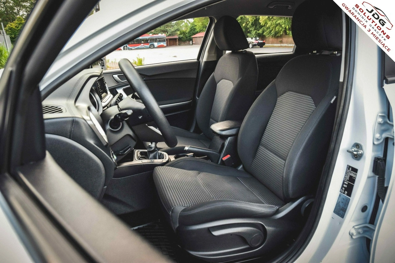 Kia Ceed - Zdjęcie 14