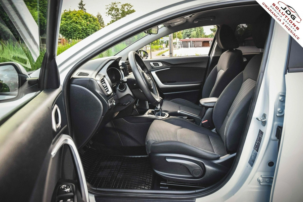 Kia Ceed - Zdjęcie 15