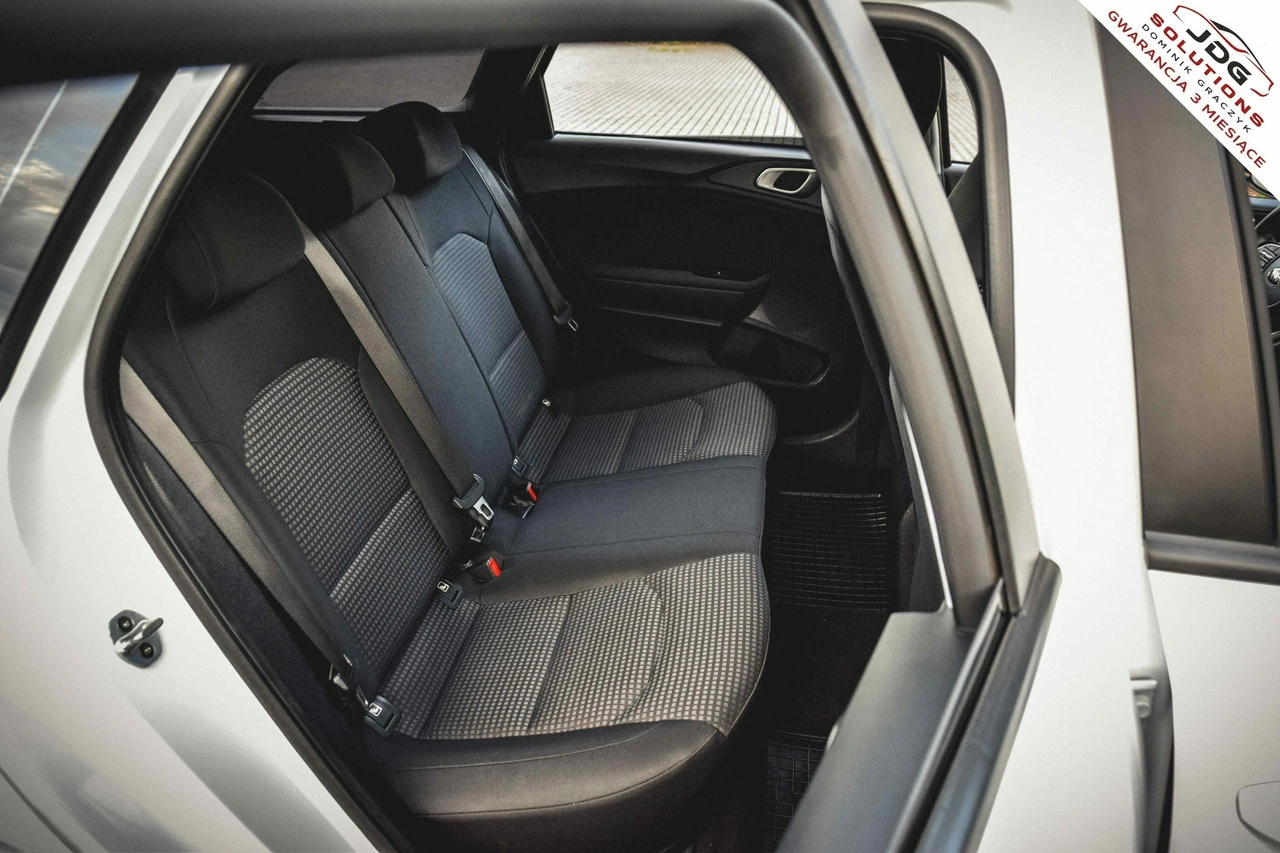 Kia Ceed - Zdjęcie 30
