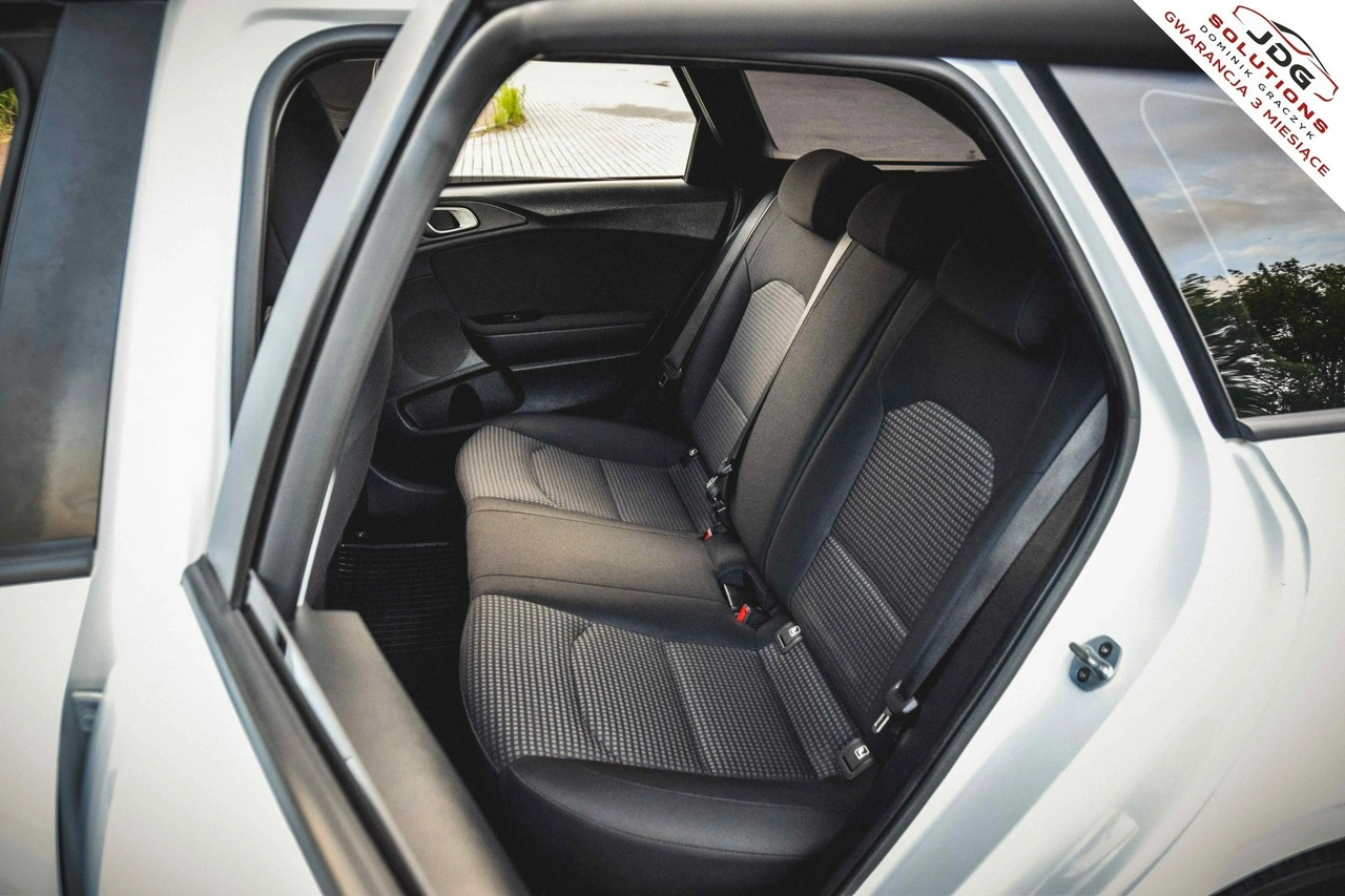 Kia Ceed - Zdjęcie 33