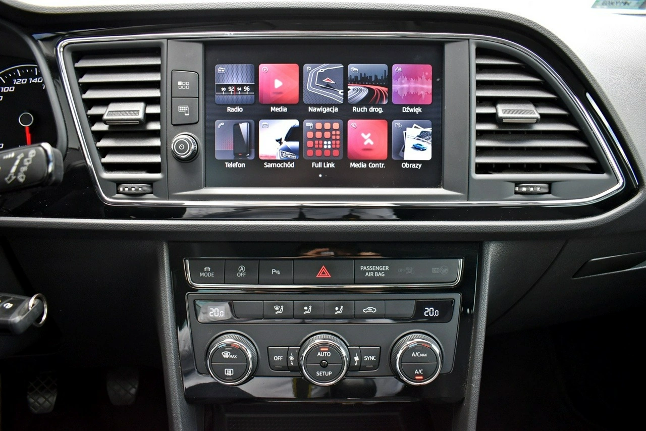 Seat Leon Sportstourer - Zdjęcie 19