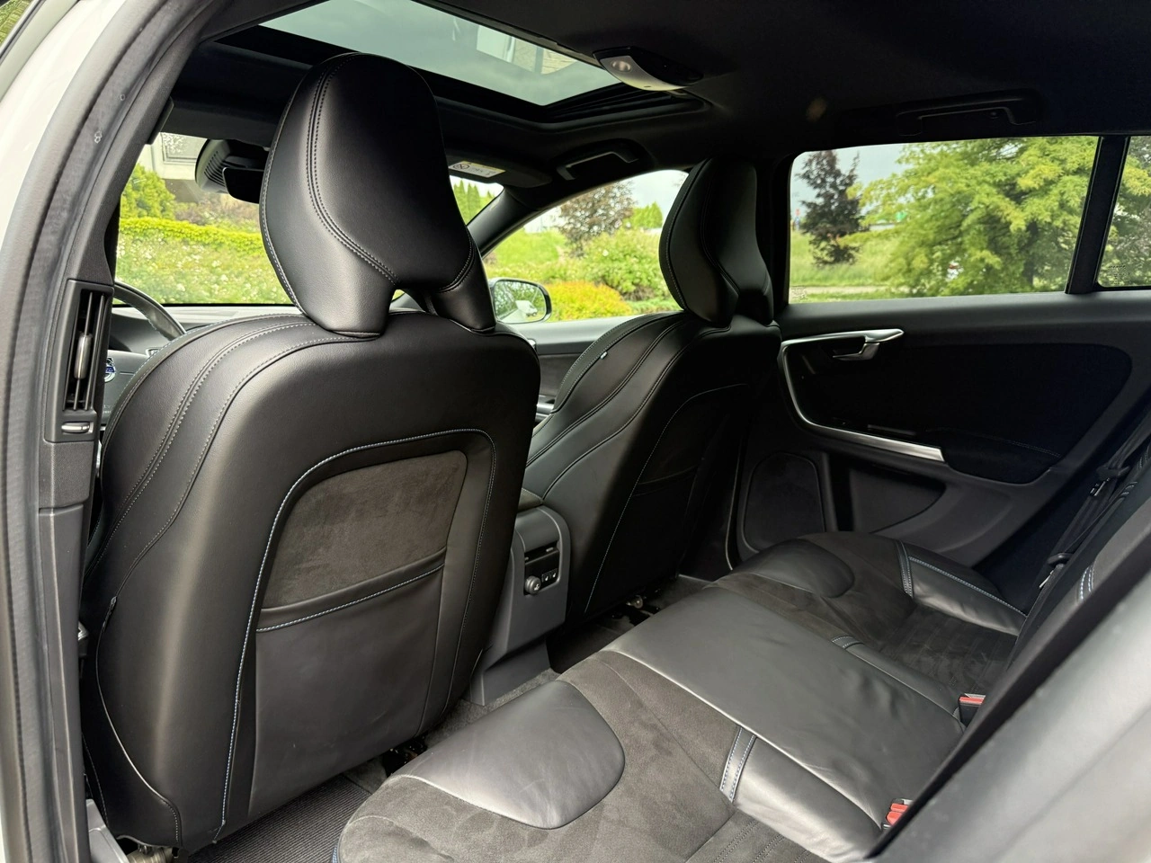 Volvo V60 - Zdjęcie 24