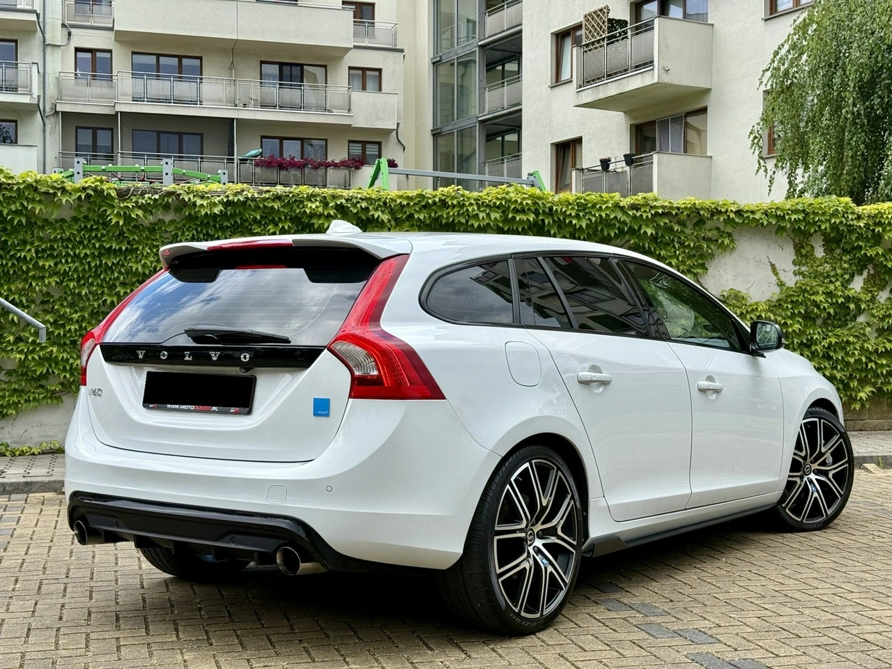 Volvo V60 - Zdjęcie 2