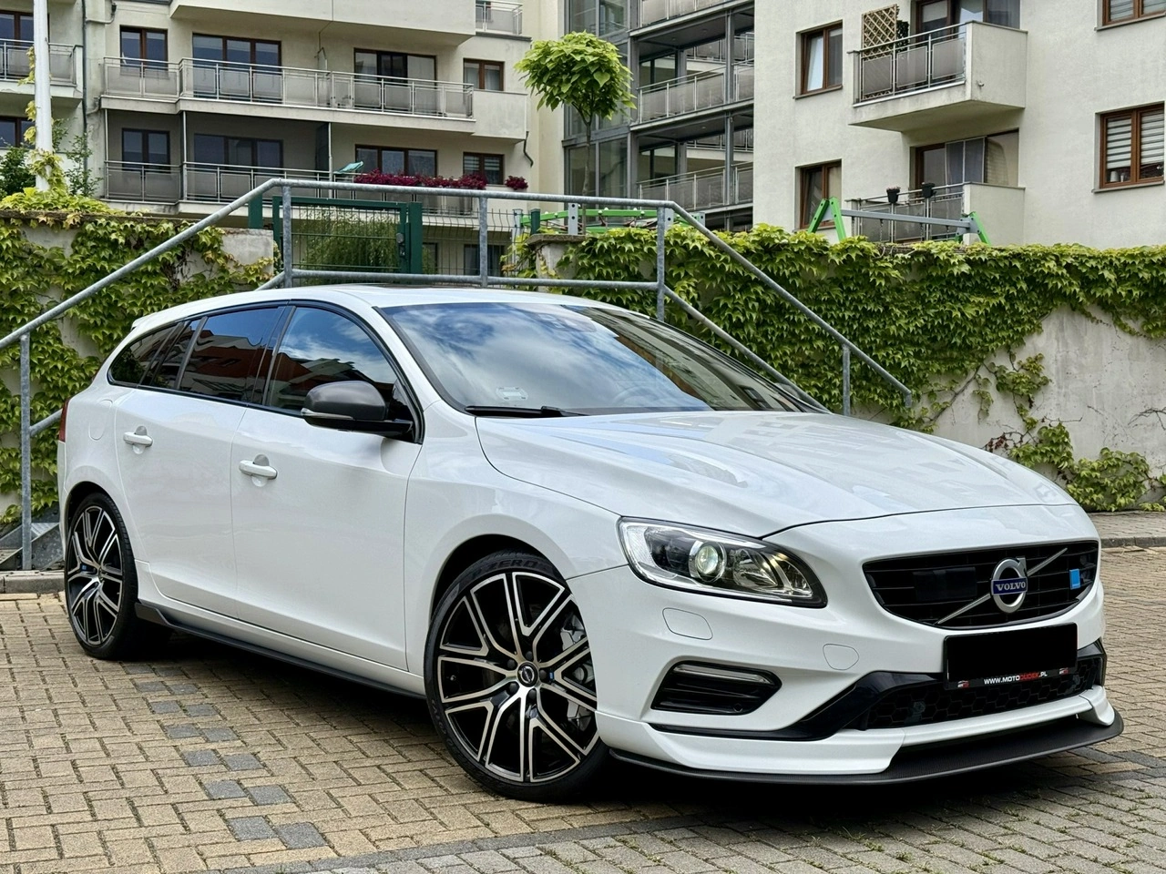 Volvo V60 - Zdjęcie 3