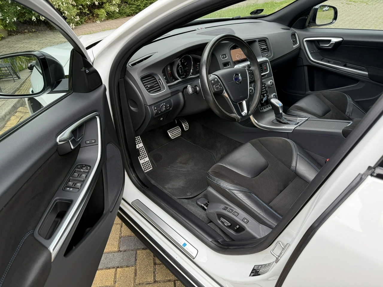 Volvo V60 - Zdjęcie 4