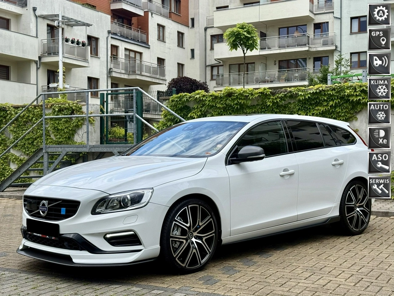 Volvo V60 - Główne zdjęcie
