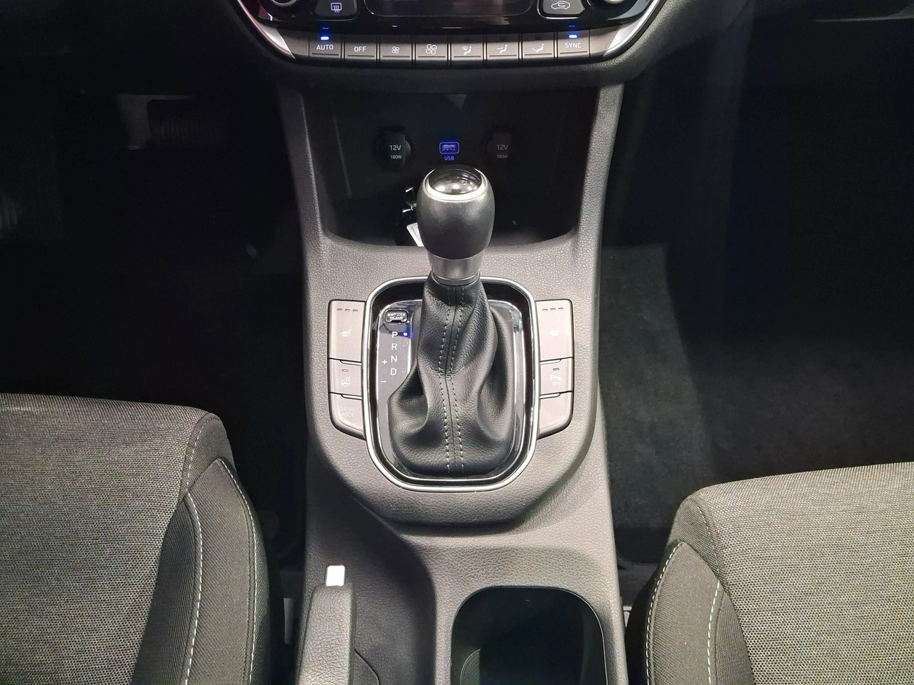 Hyundai i30 - Zdjęcie 19