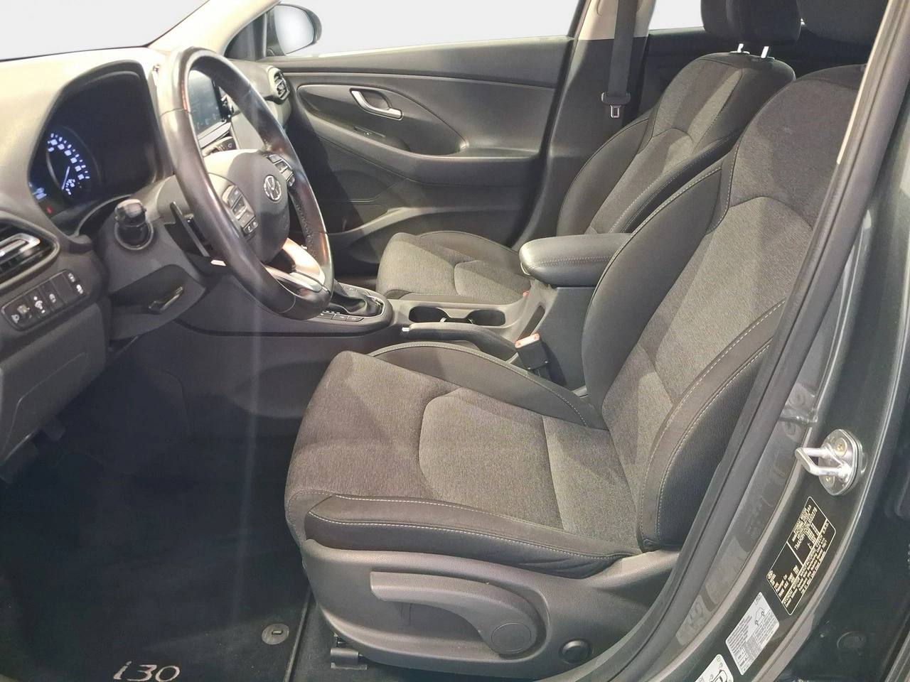 Hyundai i30 - Zdjęcie 8