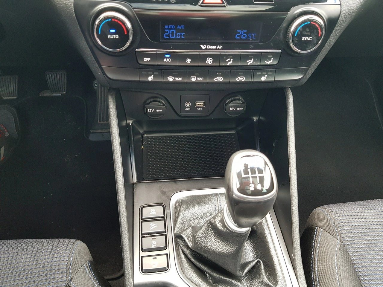 Hyundai Tucson - Zdjęcie 21