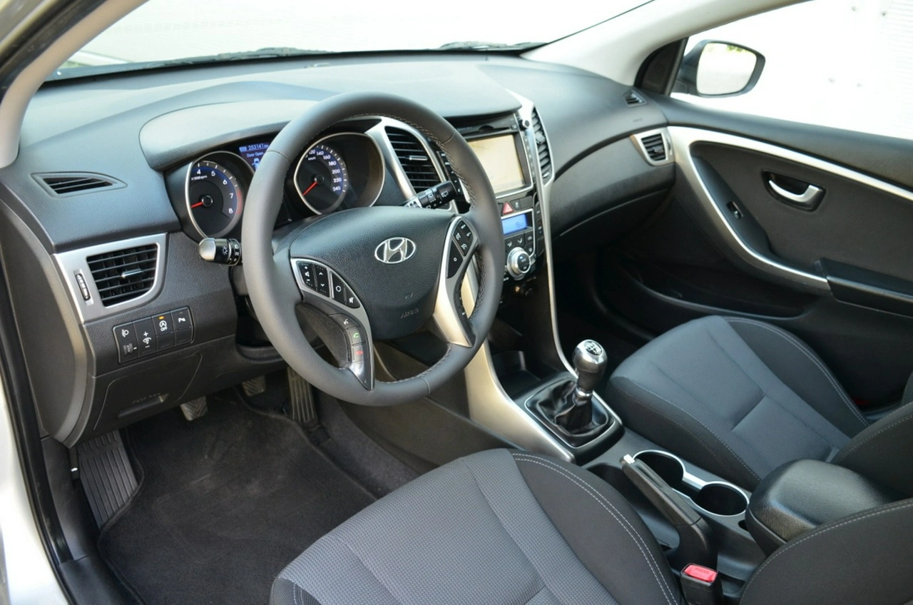 Hyundai i30 - Zdjęcie 19