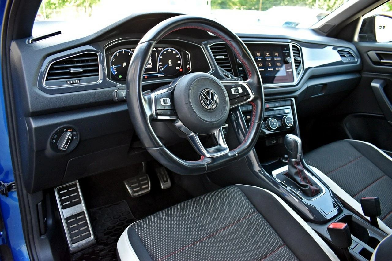 Volkswagen T-Roc - Zdjęcie 9