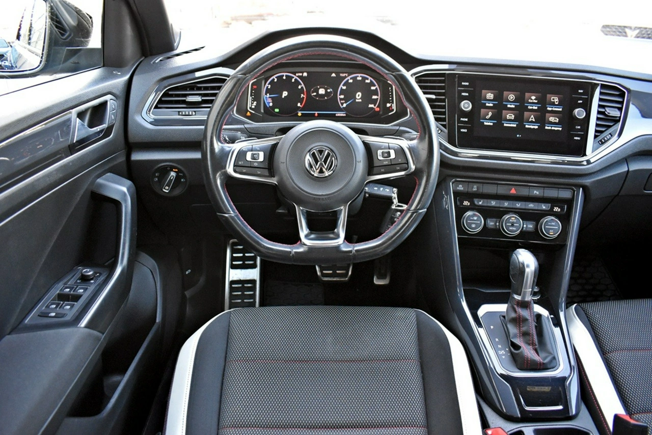 Volkswagen T-Roc - Zdjęcie 13