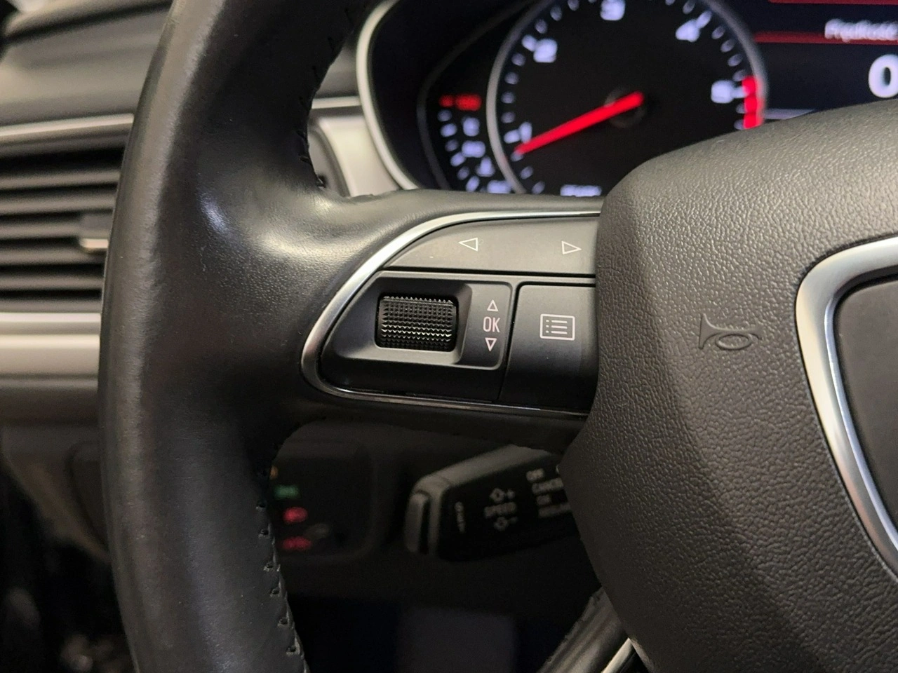 Audi A6 - Zdjęcie 18