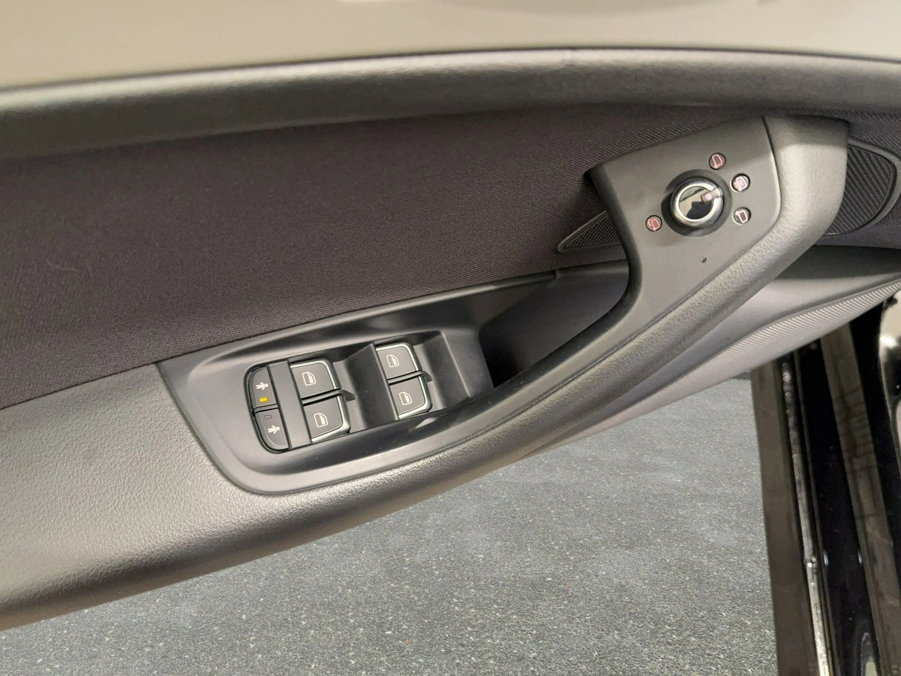 Audi A6 - Zdjęcie 29