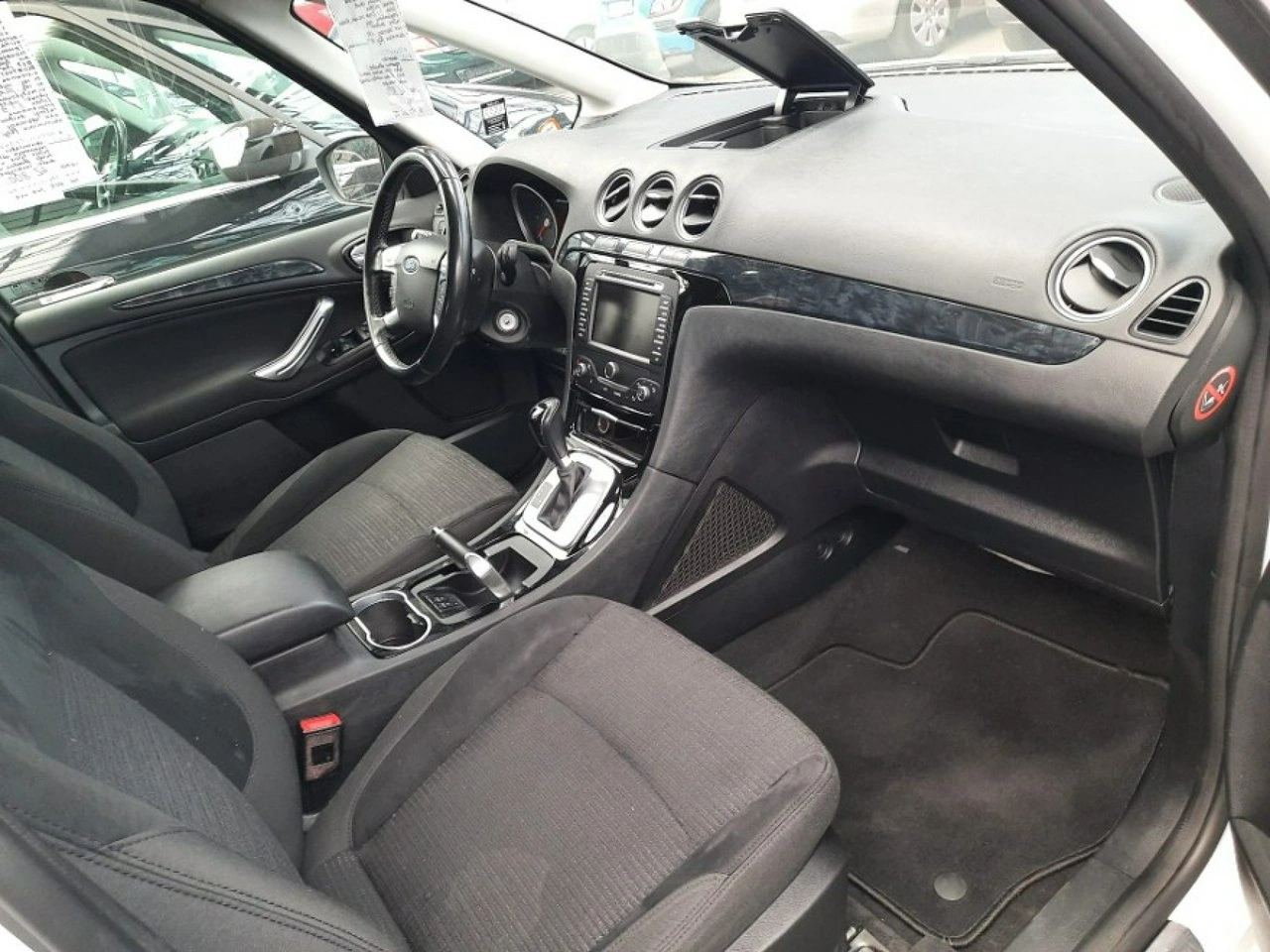 Ford Galaxy - Zdjęcie 15