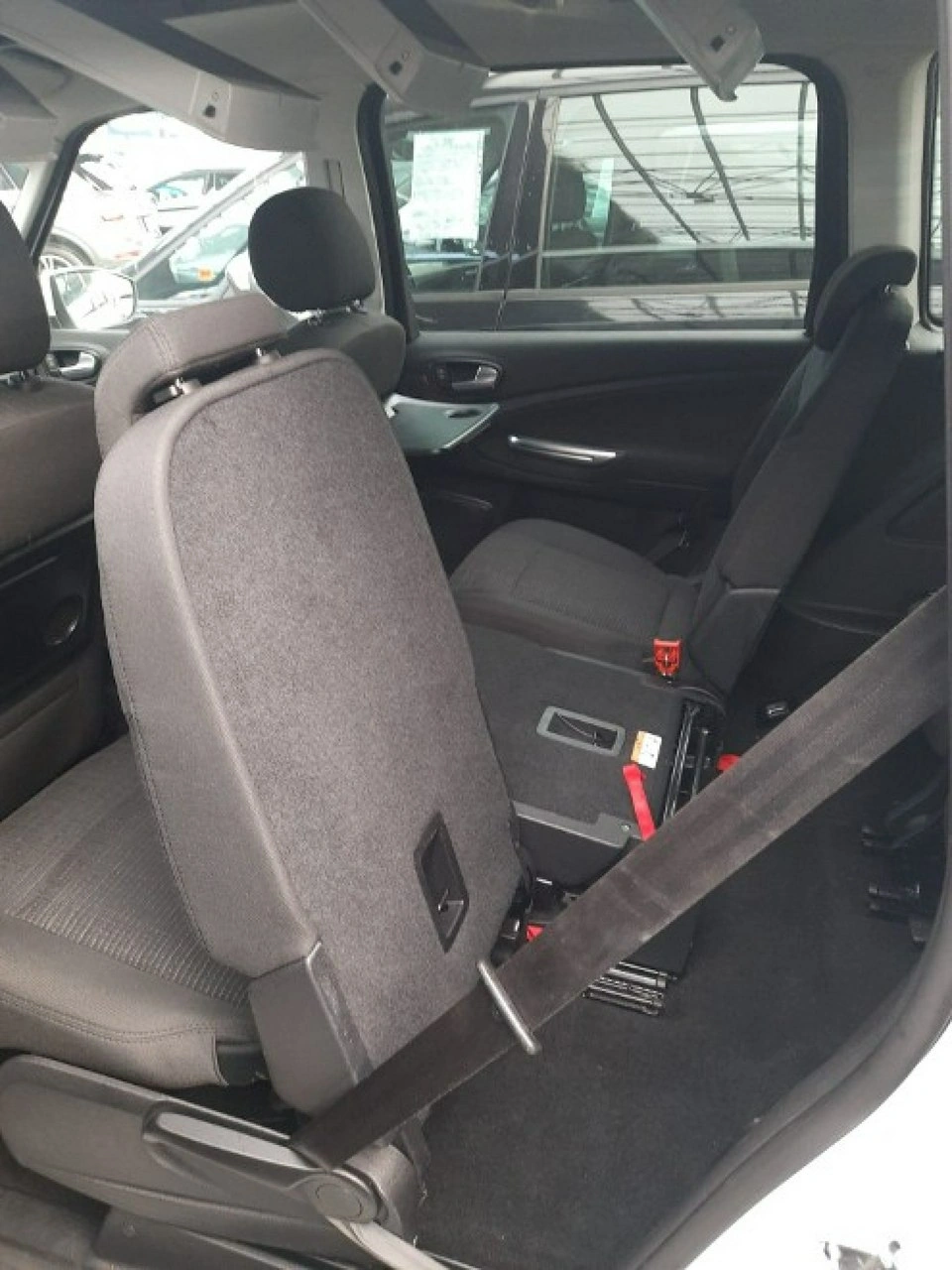 Ford Galaxy - Zdjęcie 16