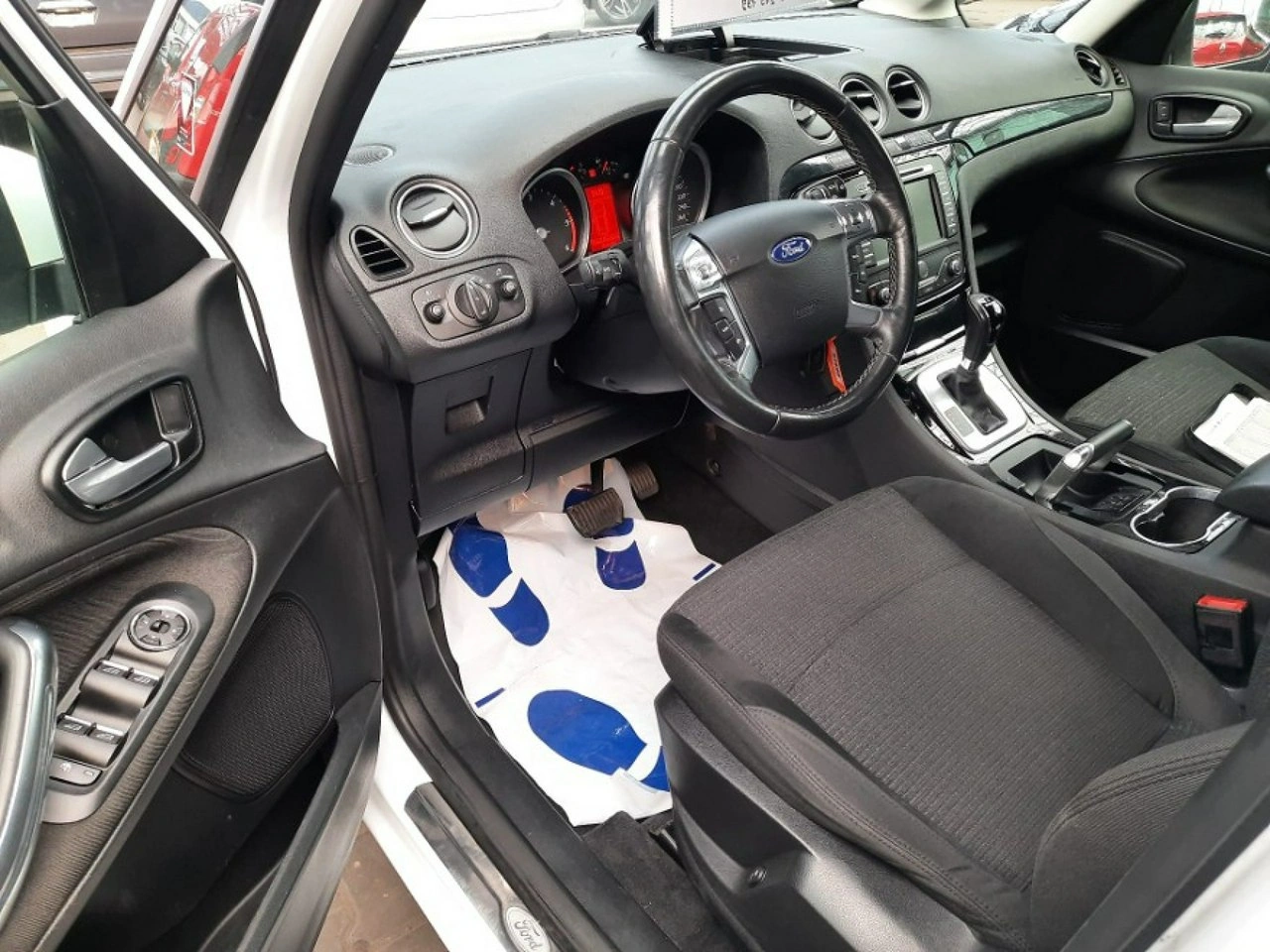 Ford Galaxy - Zdjęcie 8