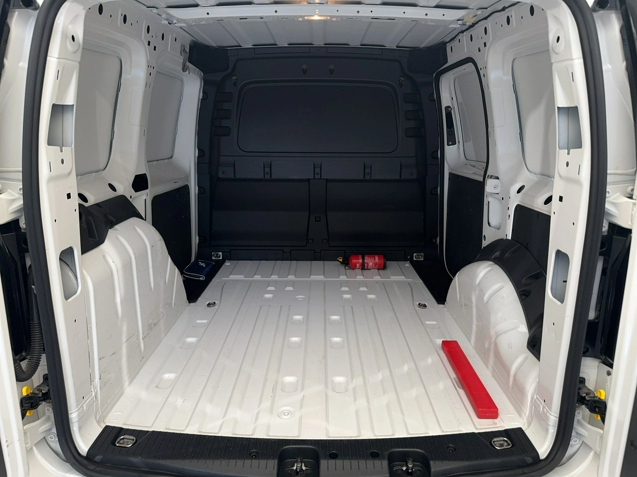 Volkswagen Caddy - Zdjęcie 10