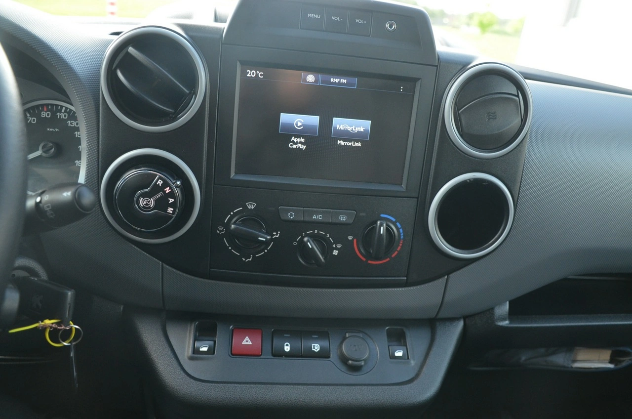 Peugeot Partner - Zdjęcie 21
