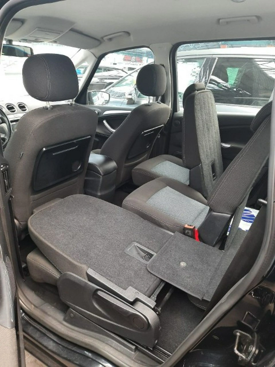 Ford Galaxy - Zdjęcie 14