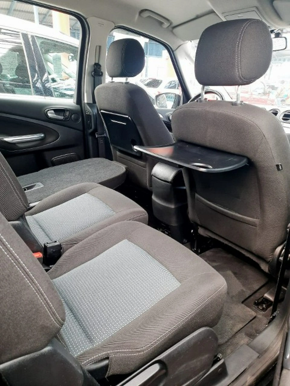 Ford Galaxy - Zdjęcie 16