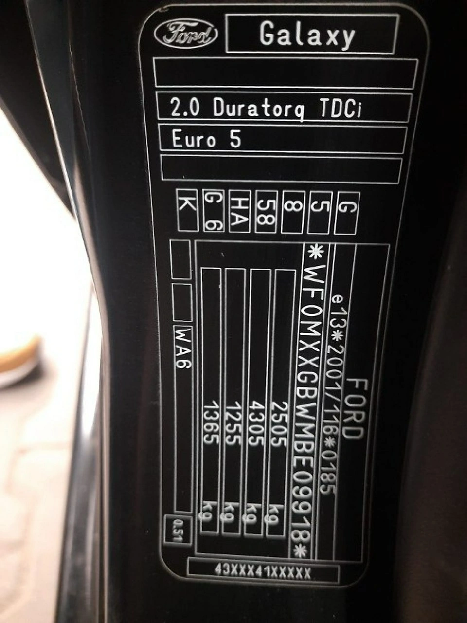 Ford Galaxy - Zdjęcie 24