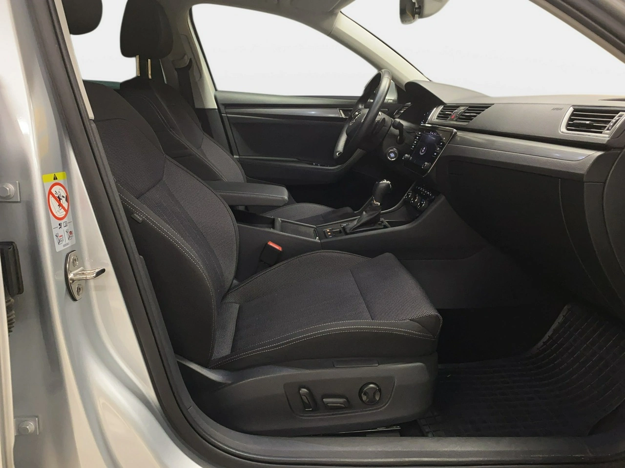 Skoda Superb - Zdjęcie 11