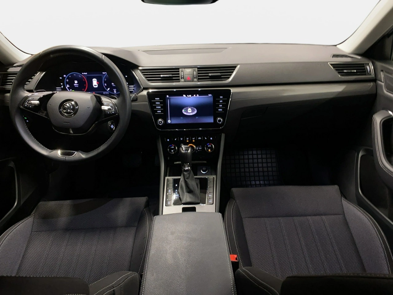 Skoda Superb - Zdjęcie 19