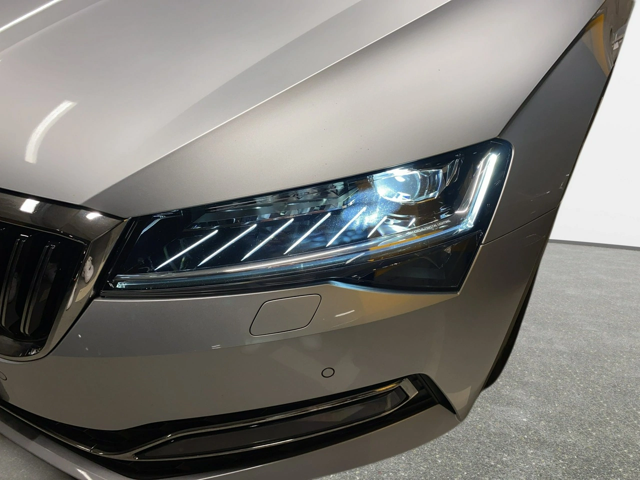 Skoda Superb - Zdjęcie 8
