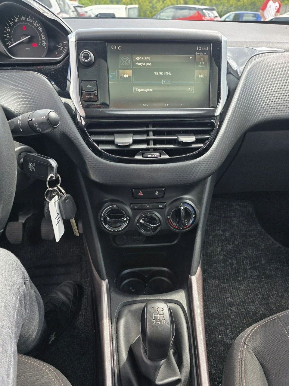 Peugeot 2008 - Zdjęcie 15