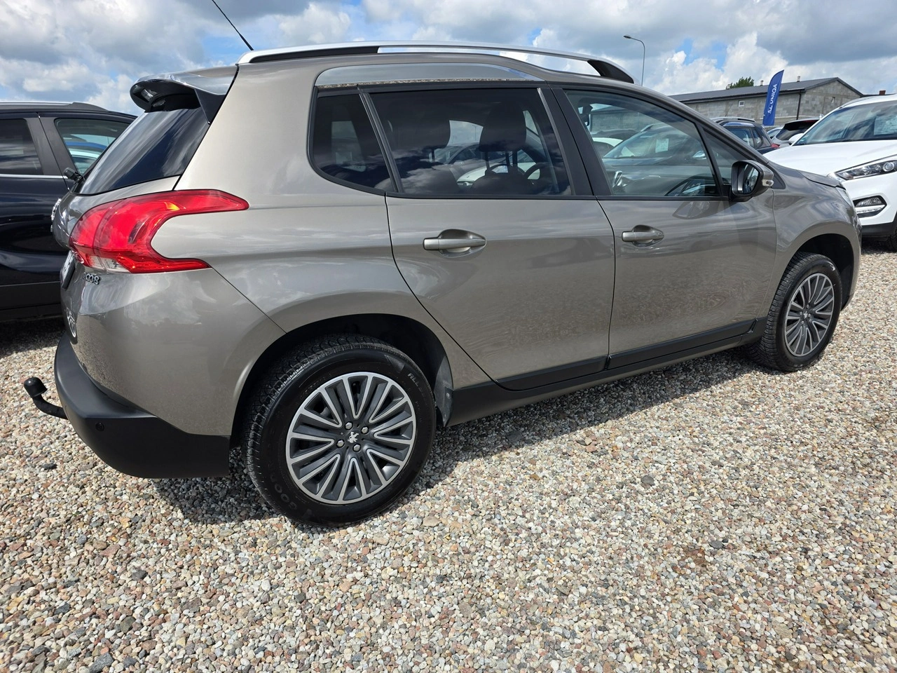 Peugeot 2008 - Zdjęcie 6
