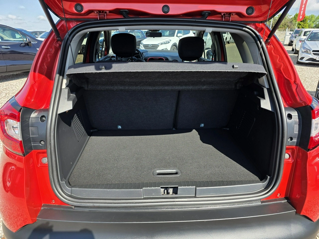Renault Captur - Zdjęcie 17
