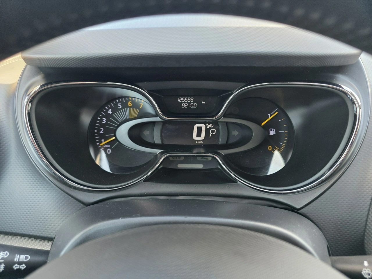 Renault Captur - Zdjęcie 22