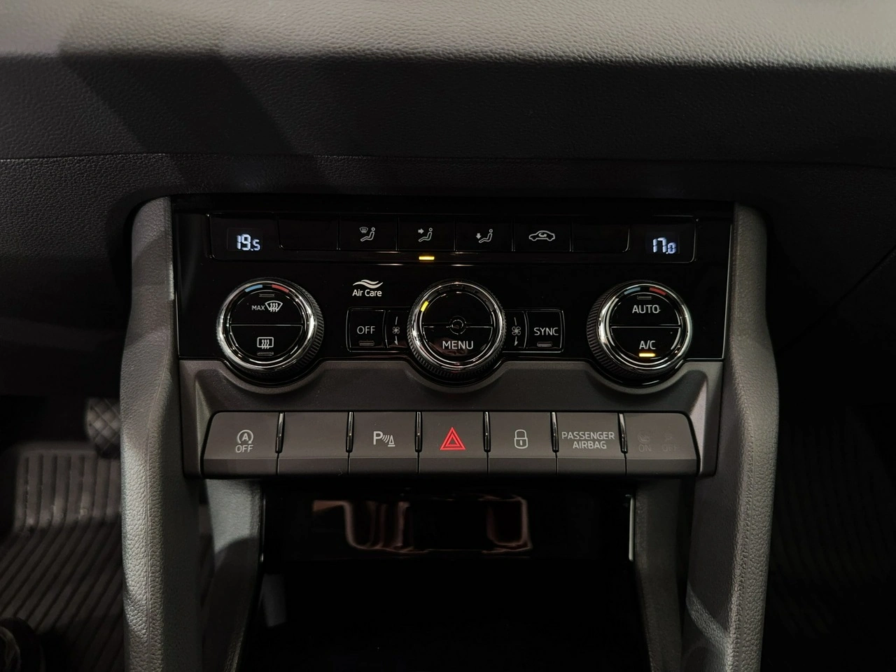 Skoda Karoq - Zdjęcie 24