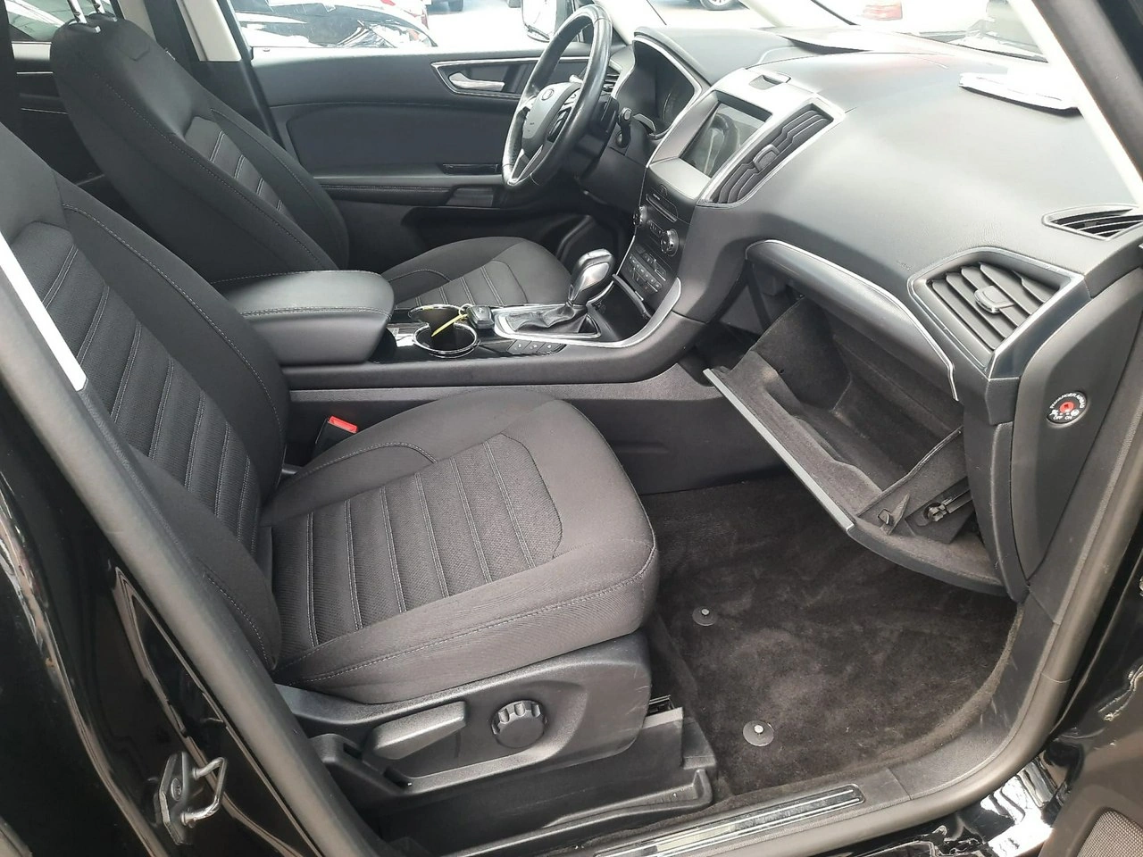 Ford Galaxy - Zdjęcie 27