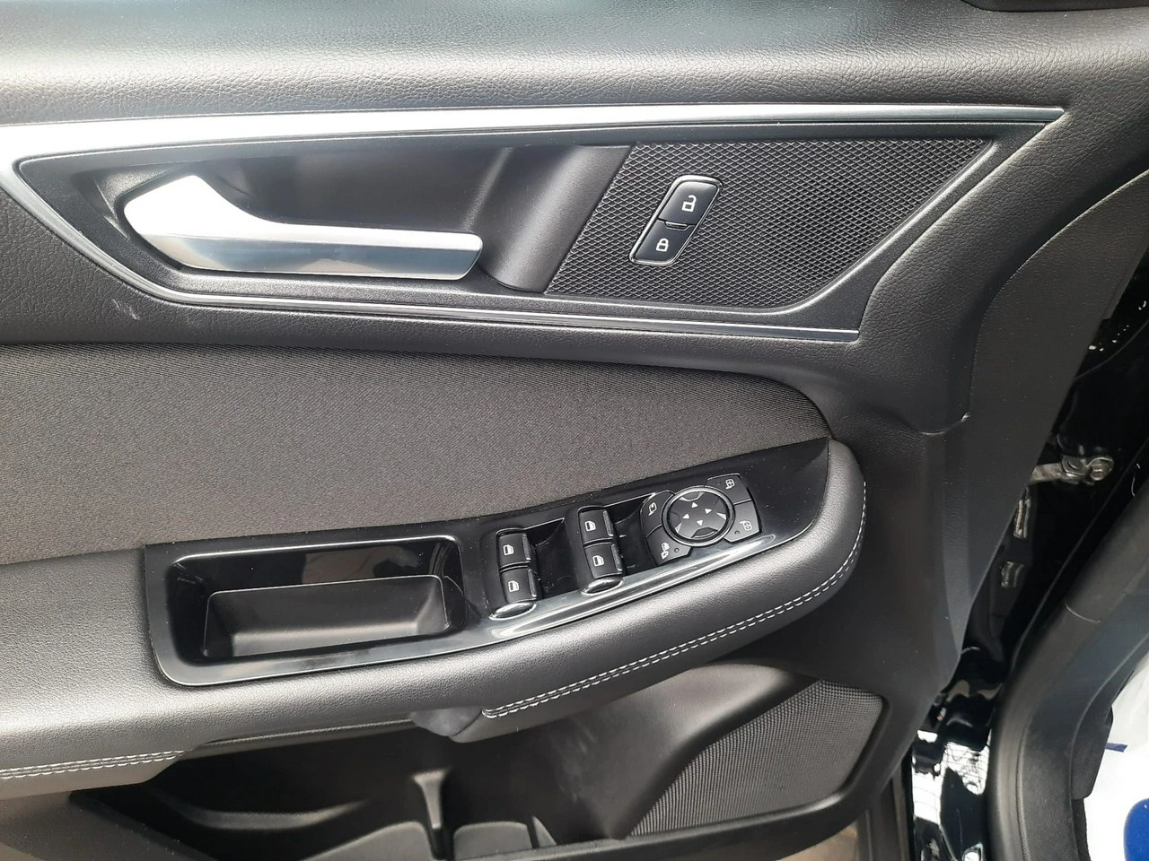 Ford Galaxy - Zdjęcie 33