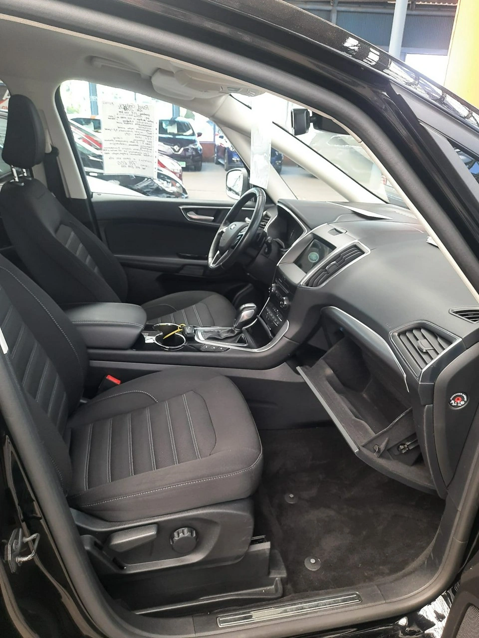 Ford Galaxy - Zdjęcie 34