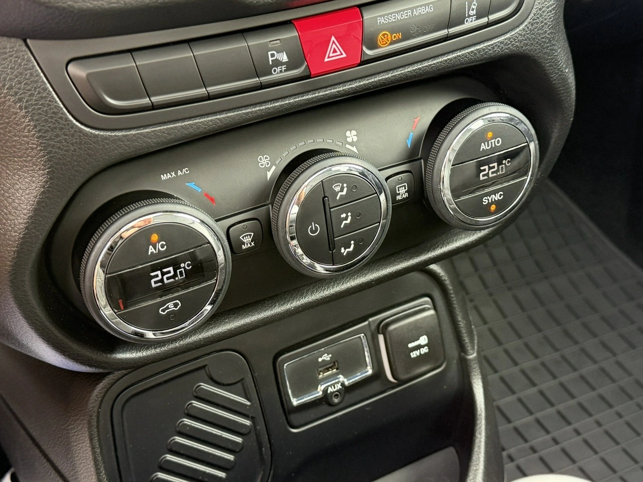 Jeep Renegade - Zdjęcie 26