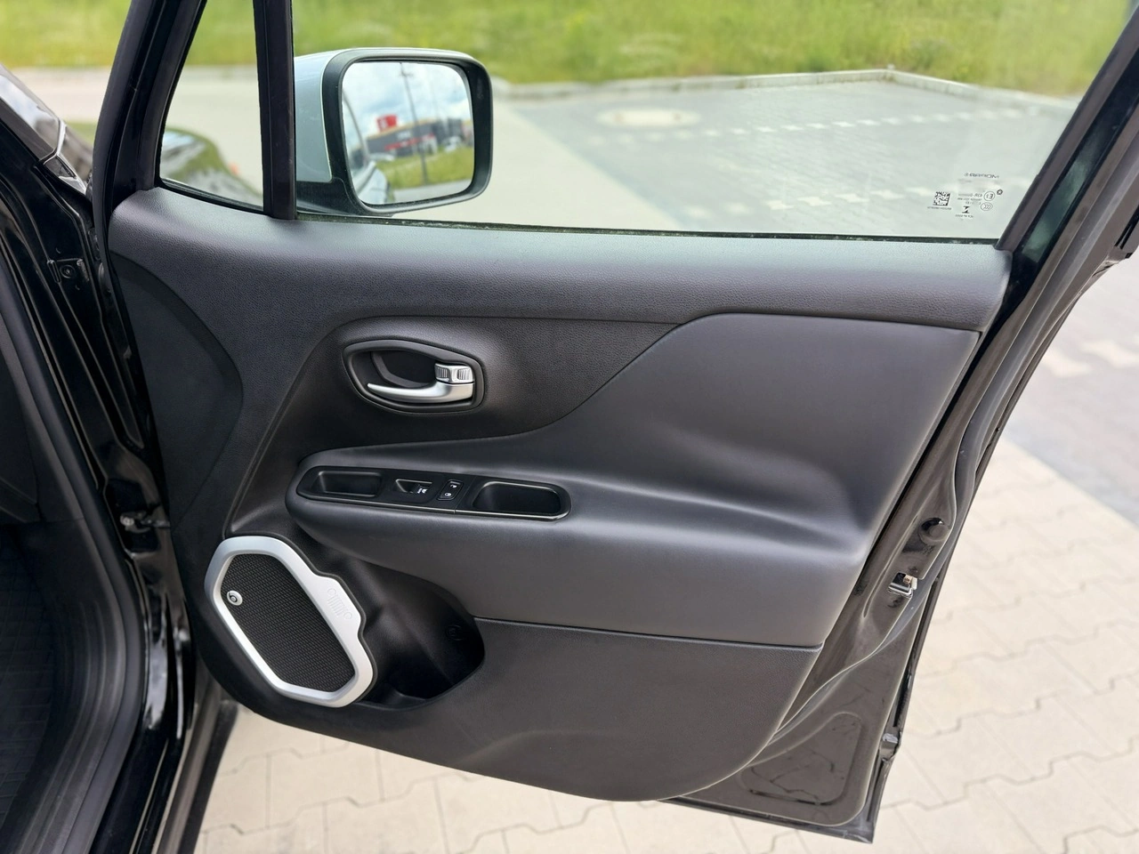 Jeep Renegade - Zdjęcie 34