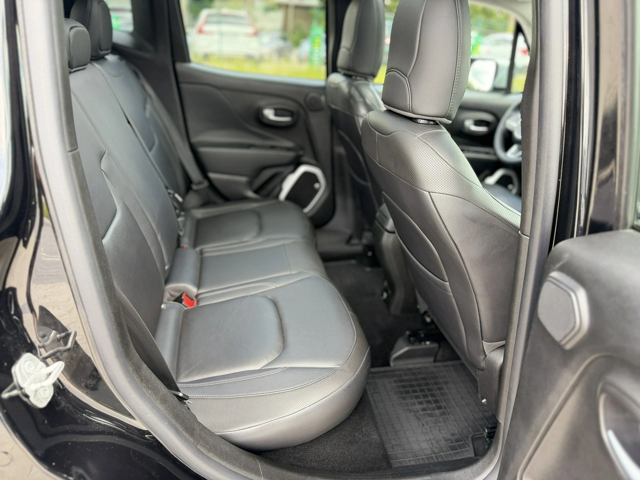Jeep Renegade - Zdjęcie 33