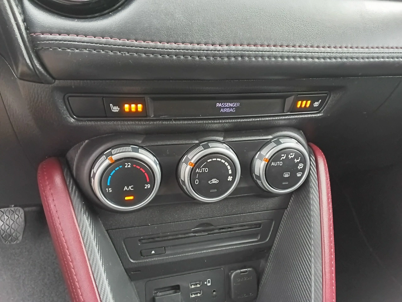 Mazda CX-3 - Zdjęcie 15
