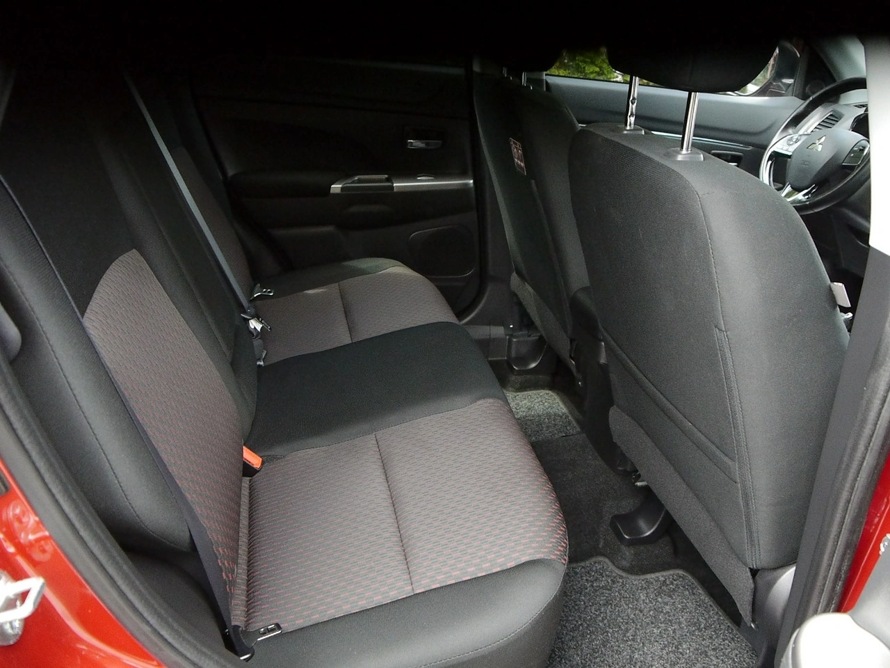 Mitsubishi ASX - Zdjęcie 30