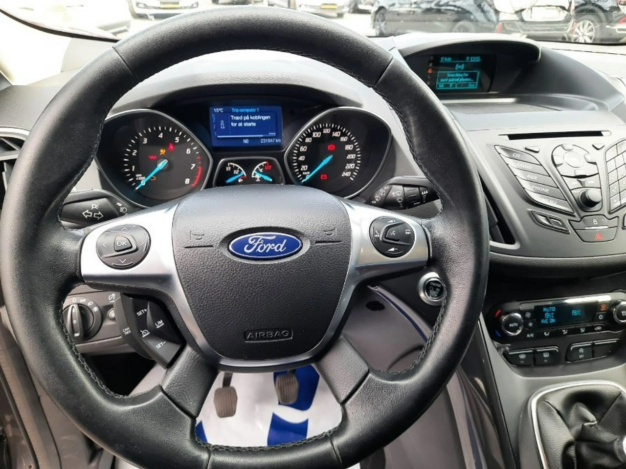 Ford Kuga - Zdjęcie 5