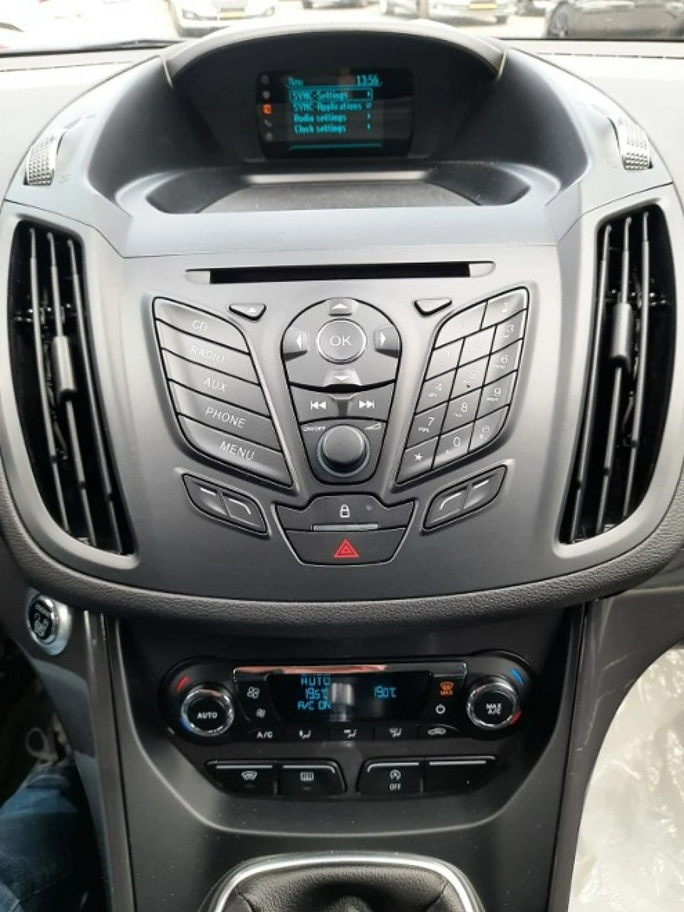 Ford Kuga - Zdjęcie 6