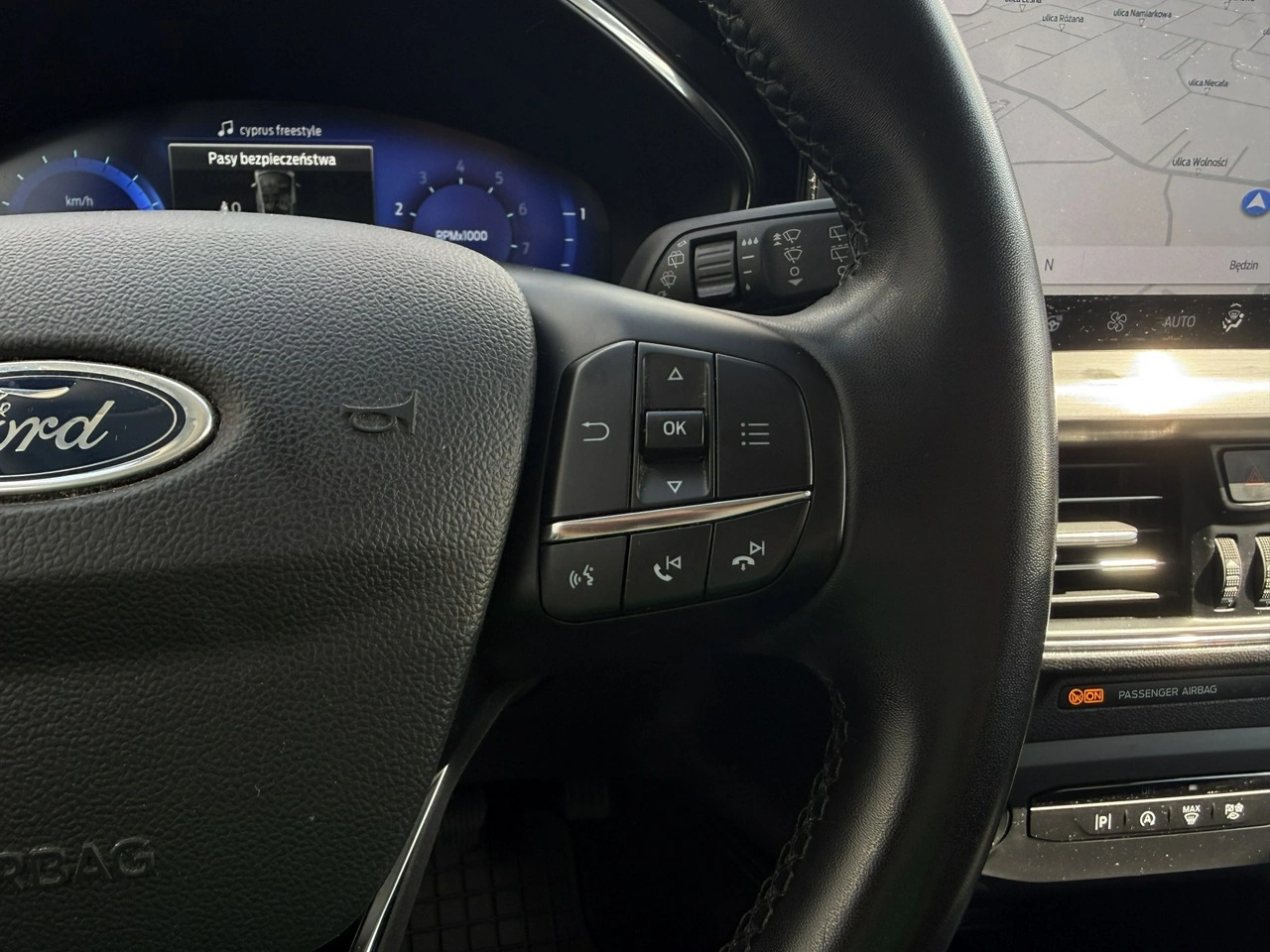 Ford Focus - Zdjęcie 15