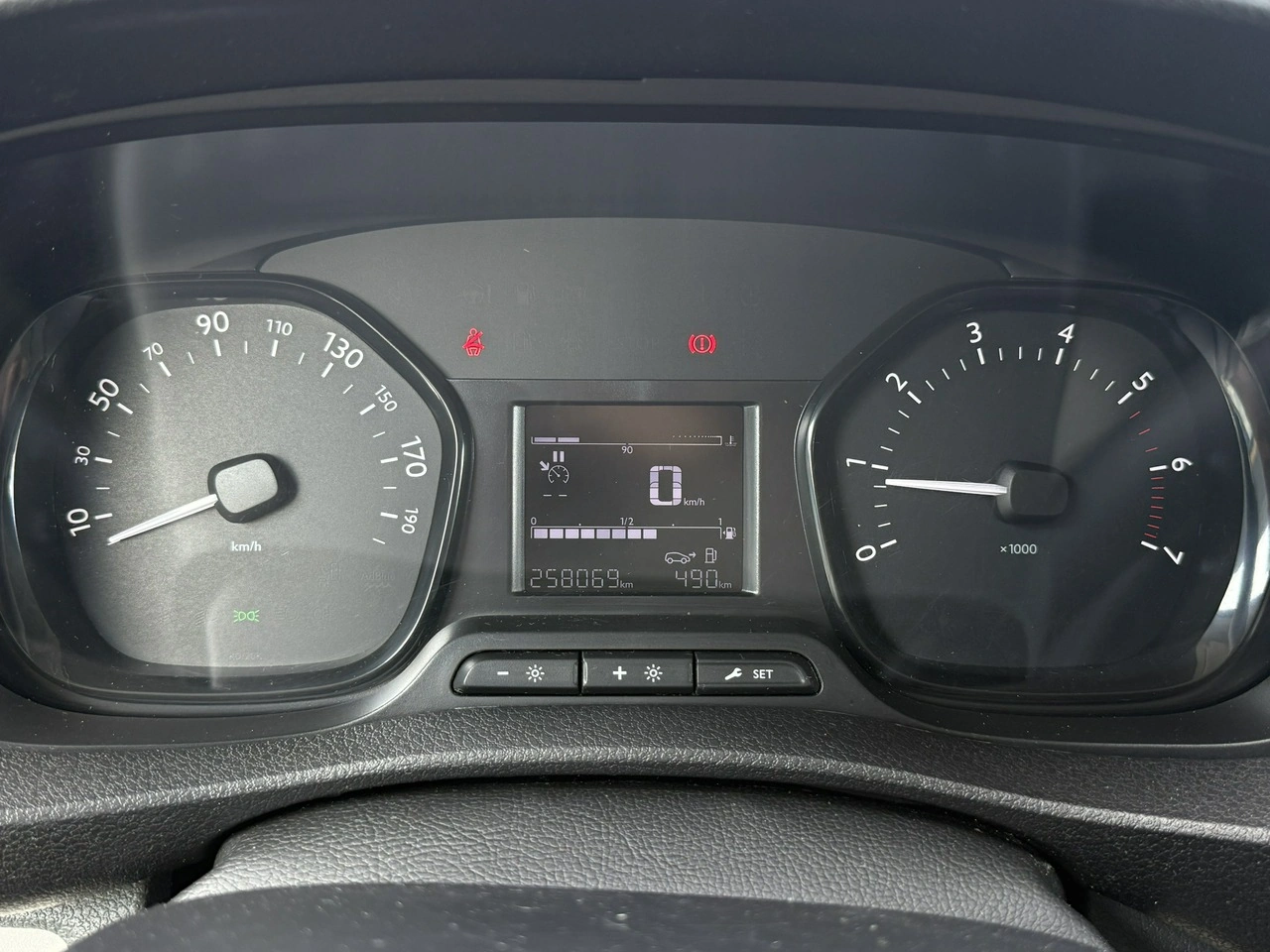 Toyota ProAce - Zdjęcie 18