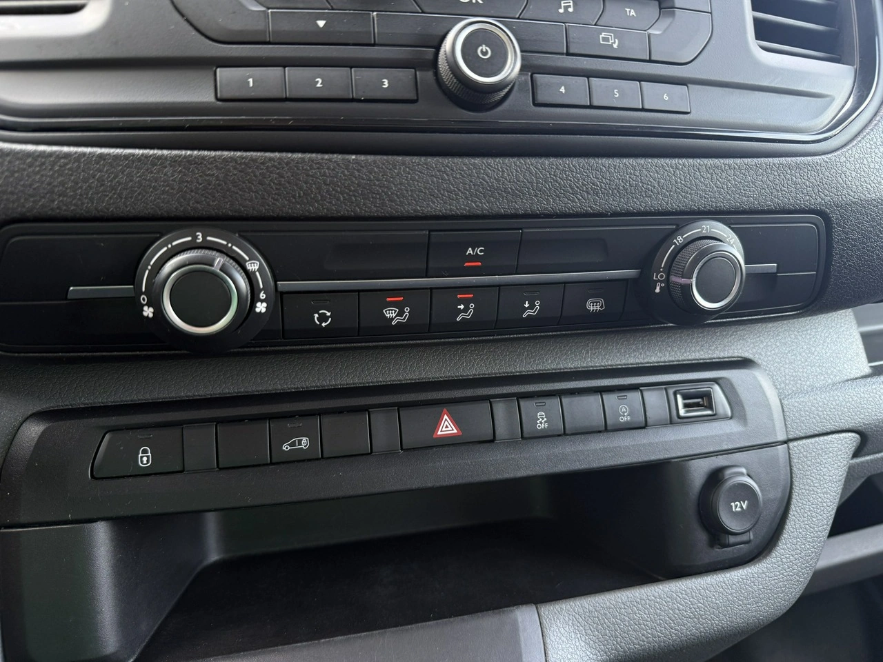 Toyota ProAce - Zdjęcie 21