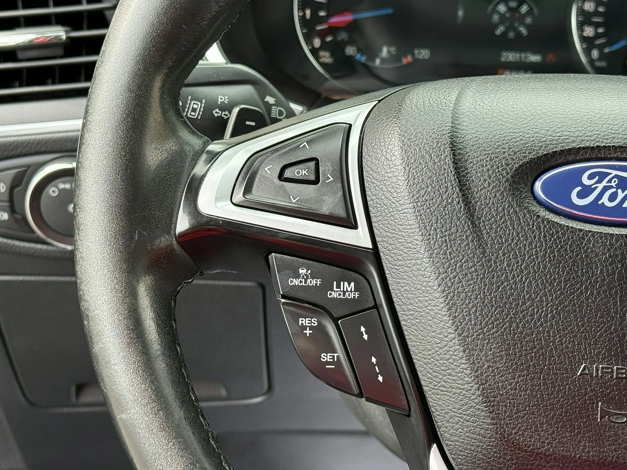 Ford Galaxy - Zdjęcie 24